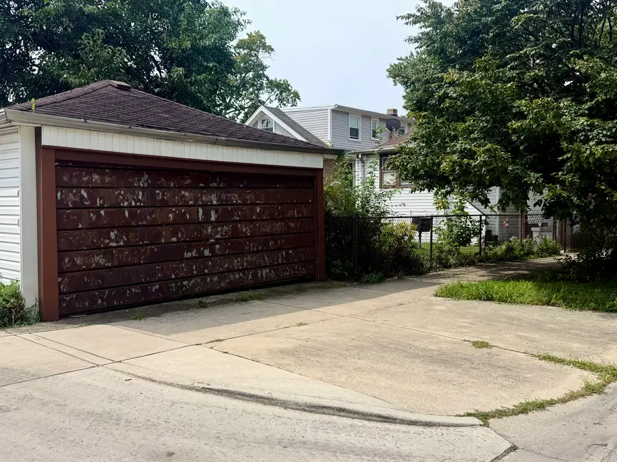5057 N Keeler Avenue, Chicago, IL 60630 - #3