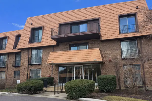 4000 Dundee Road #203B, Northbrook, IL 60062