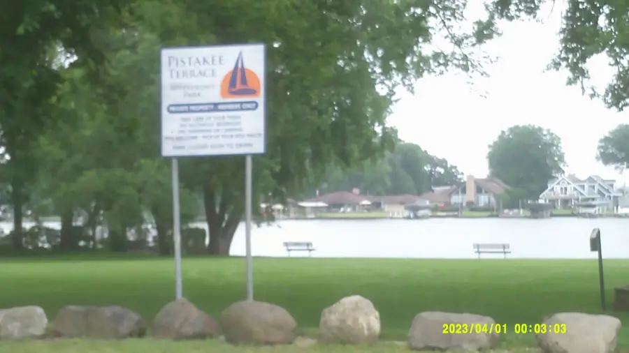 1012 Elder Avenue, McHenry, IL 60051 - #3