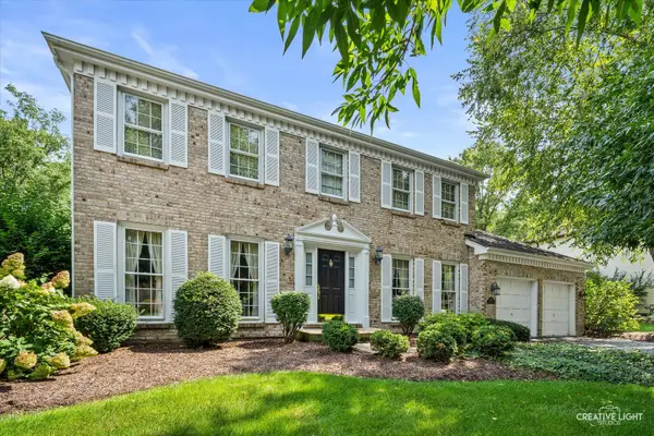 1516 Riparian Drive, Naperville, IL 60565