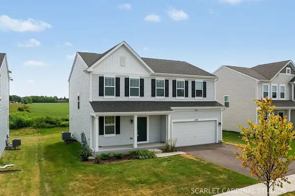 134 Piper Glen Avenue, Oswego, IL 60543
