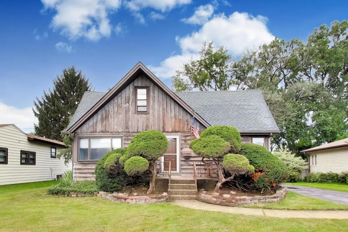 3040 N Wolf Road, Melrose Park, IL 60164 - #1