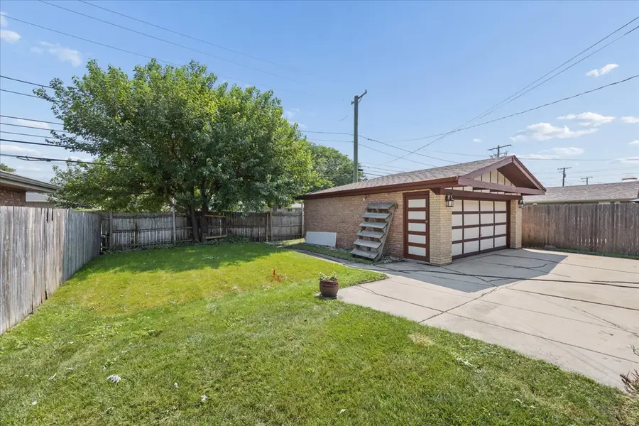 5239 Oakdale Drive, Oak Lawn, IL 60453 - #3