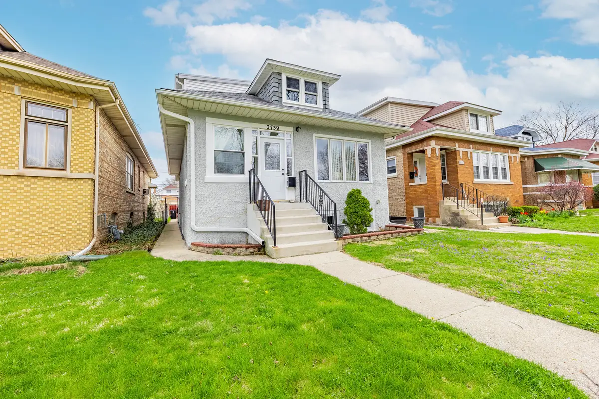 3739 Clinton Avenue, Berwyn, IL 60402 - #1