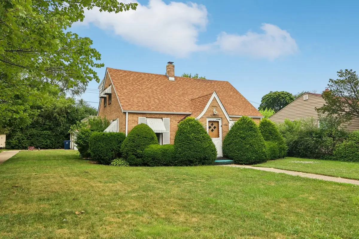 2218 Pearsall Parkway, Waukegan, IL 60085 - #1