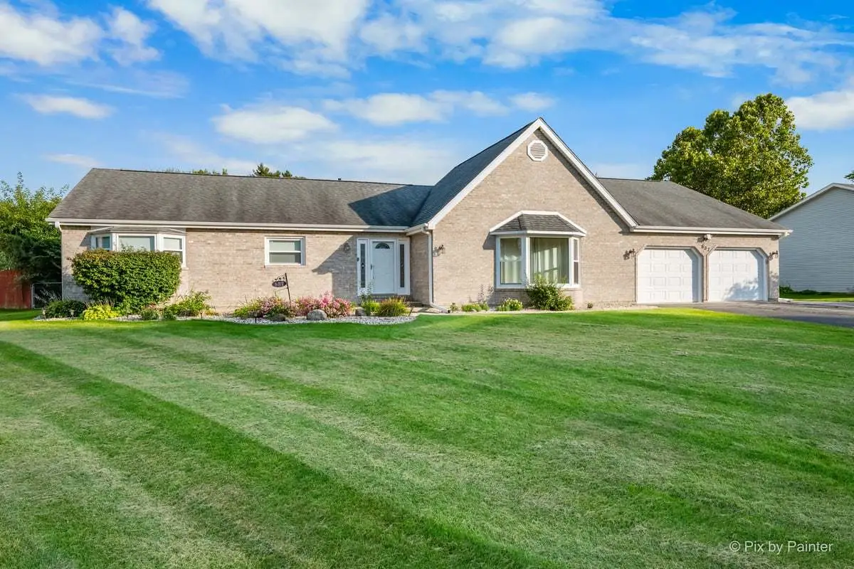 537 Erma Drive, Lake Holiday, IL 60552 - #1