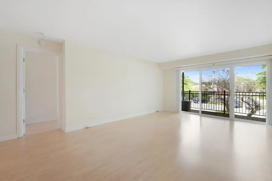 5200 Carriageway Drive #210, Rolling Meadows, IL 60008 - #2