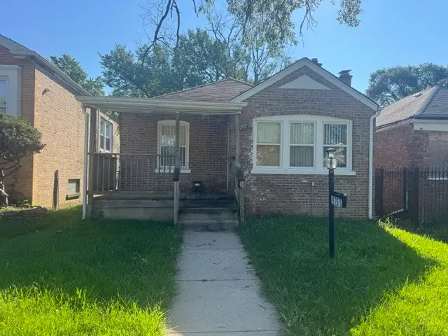 9757 S Ingleside Avenue, Chicago, IL 60628 - #1
