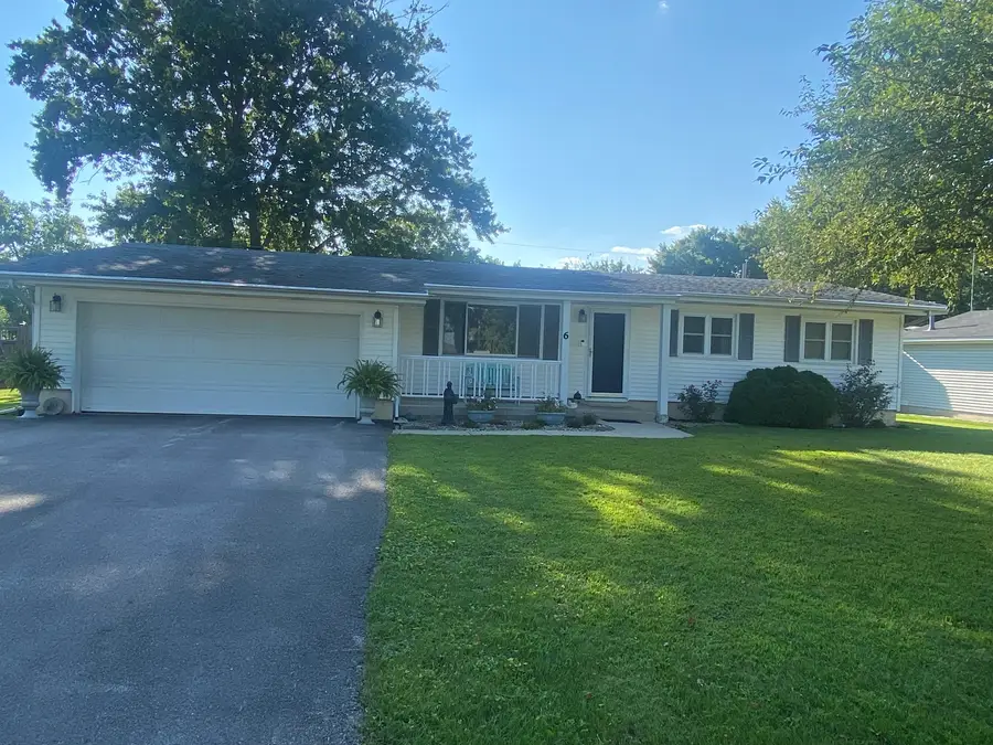 6 Helen Street, Streator, IL 61364 - #2