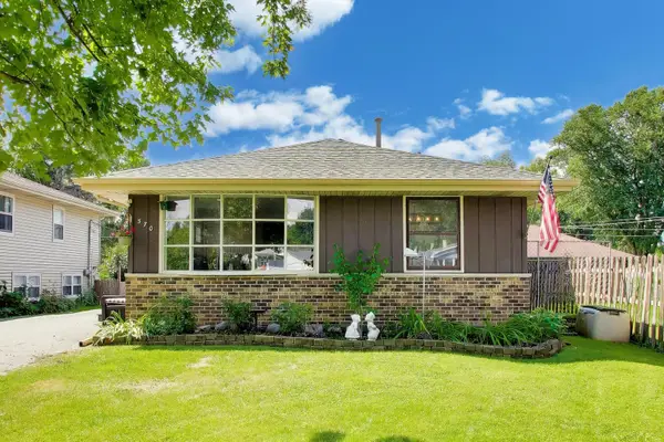 3S570 Elizabeth Avenue, Warrenville, IL 60555