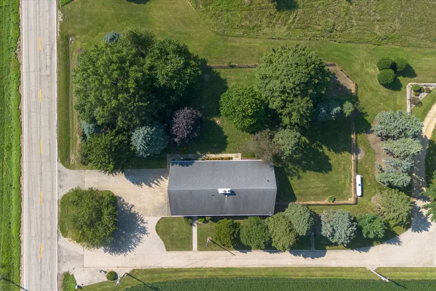 18491 Il Highway 89, Arlington, IL 61312 - #2