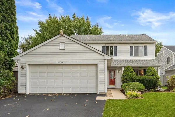 2398 Blue Spruce Lane, Aurora, IL 60502