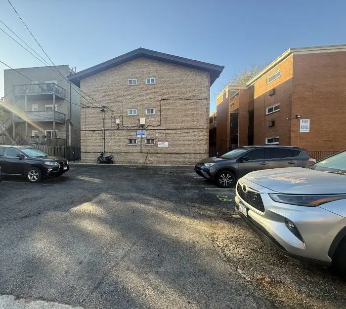 1626 W Estes Avenue #3C, Chicago, IL 60626 - #2