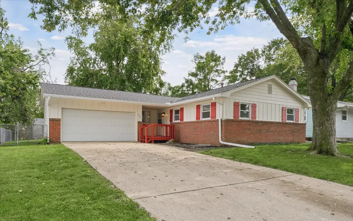 1223 Townley Drive, Bloomington, IL 61704 - #1