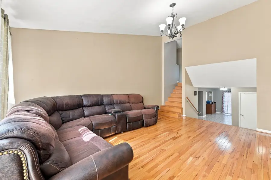 9349 Fern Lane, Des Plaines, IL 60016 - #3
