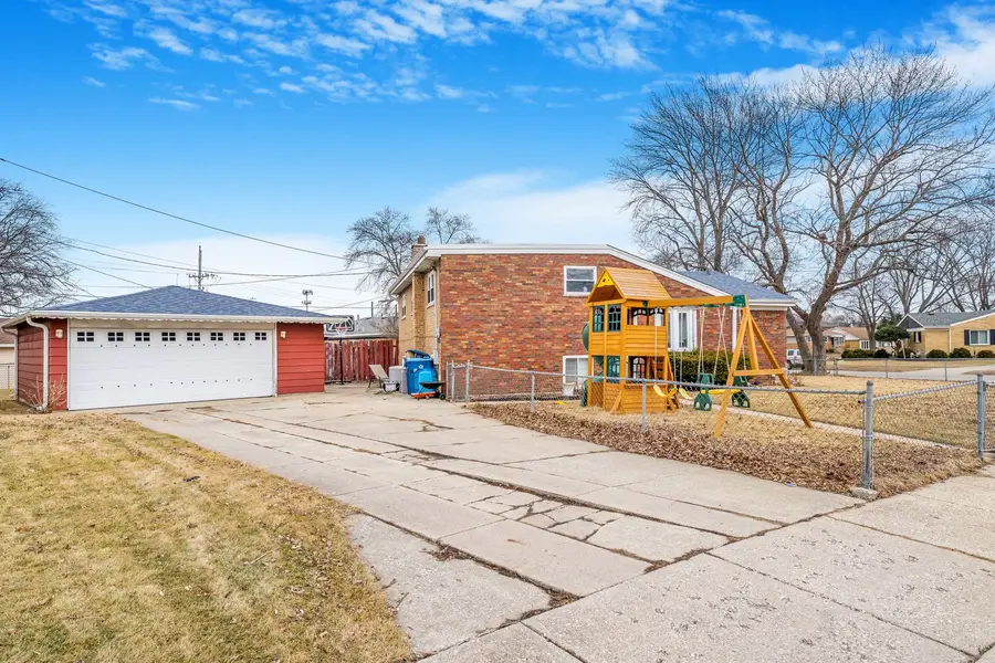 11520 S Kolin Avenue, Alsip, IL 60803 - #2