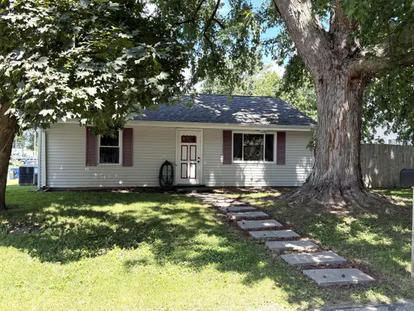 2714 W 68th Street, Davenport, IA 52806