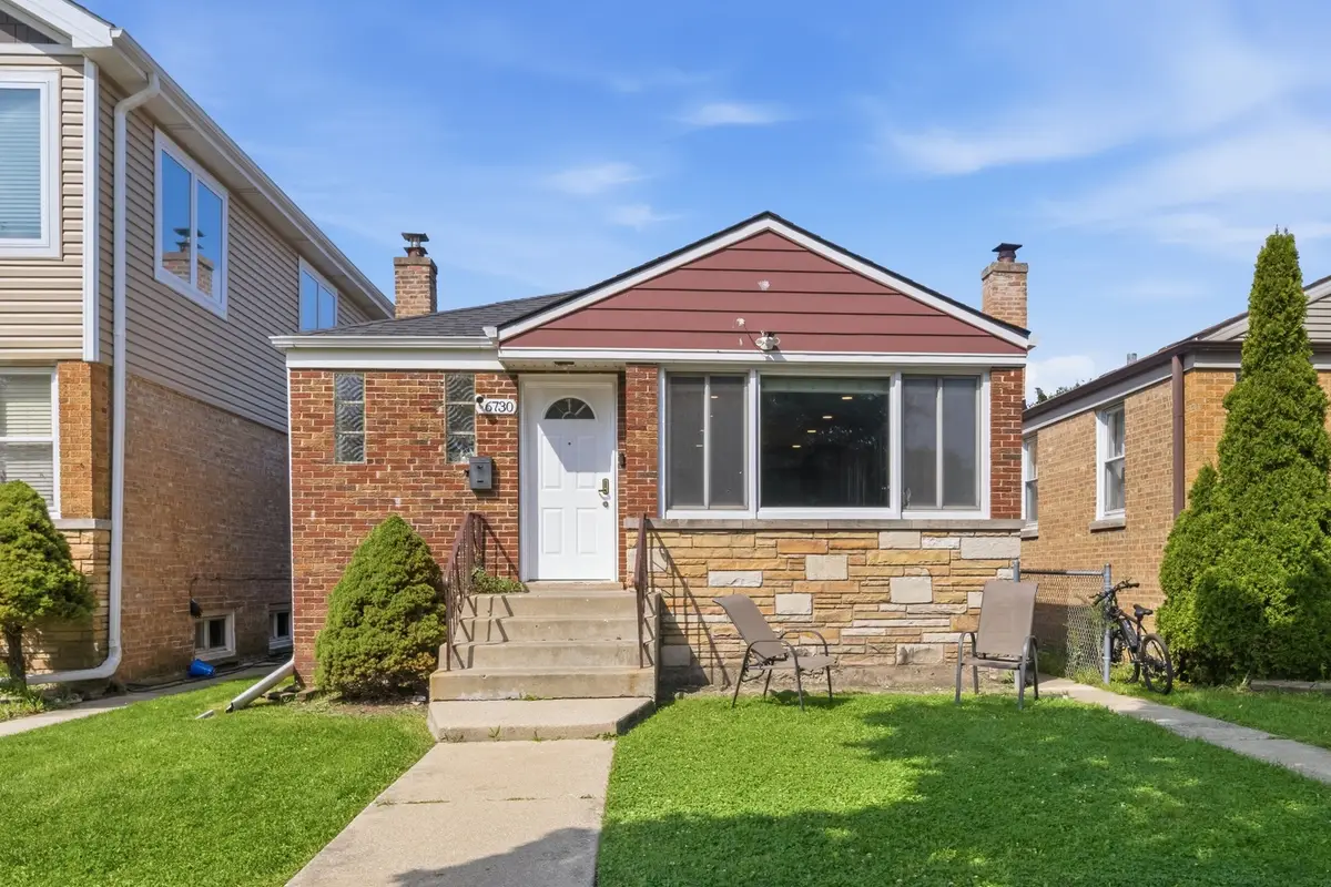 6730 N Whipple Street, Chicago, IL 60645 - #1