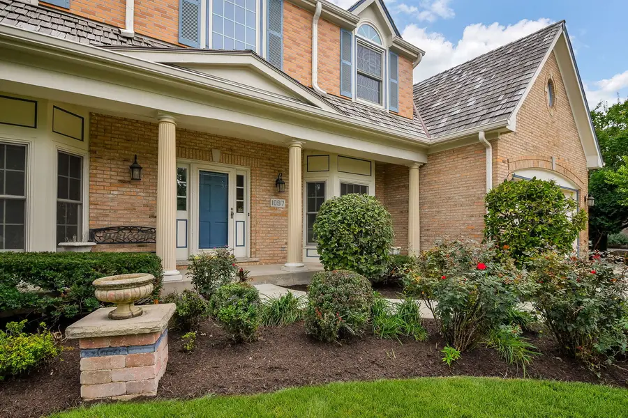 1097 Belter Drive, Wheaton, IL 60189 - #2