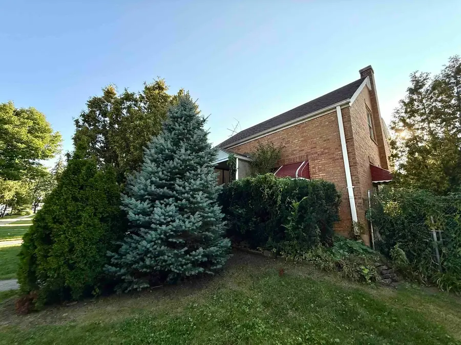 8830 Sayre Avenue, Morton Grove, IL 60053 - #2