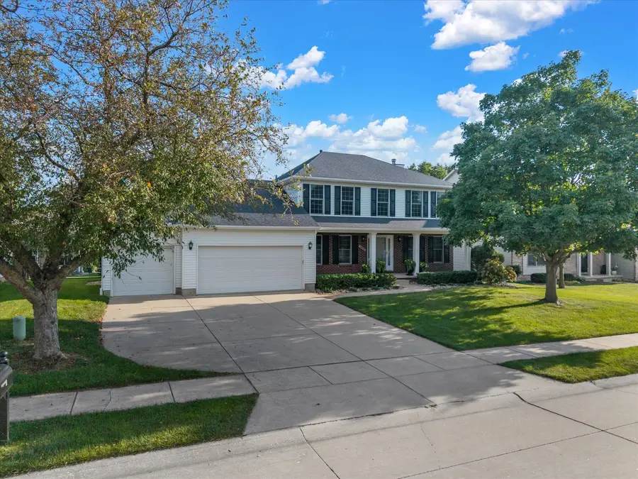 4637 E 49th Court, Davenport, IA 52807 - #2
