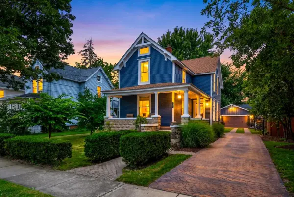 321 North Avenue, Naperville, IL 60540
