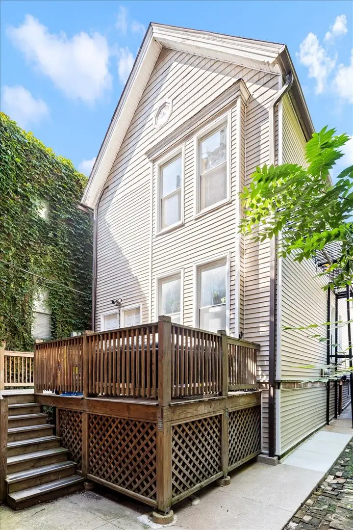 644 W Briar Place #2R, Chicago, IL 60657 - #1