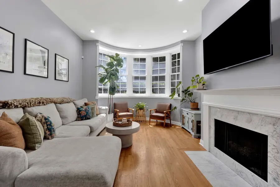 626 W Wrightwood Avenue #1E, Chicago, IL 60614 - #2