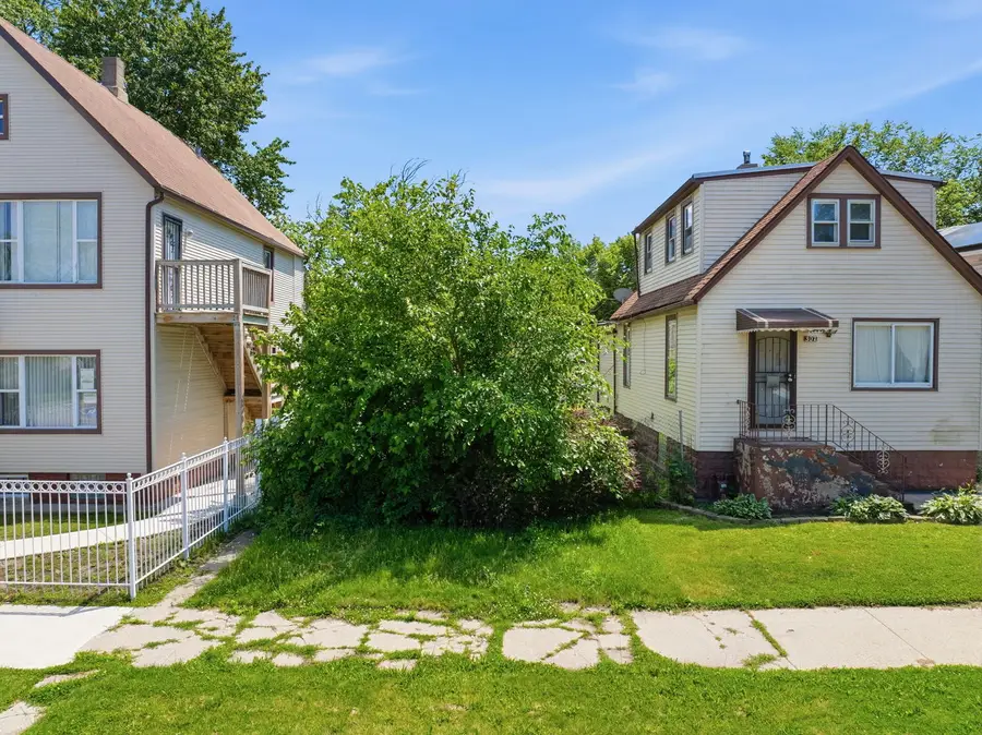 305 W 117th Street, Chicago, IL 60628 - #2