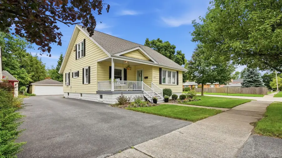 5325 Franklin Avenue, Oak Lawn, IL 60453 - #2