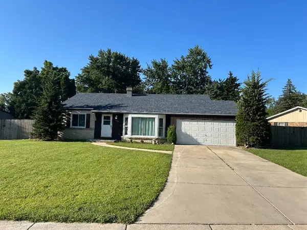 1285 Constellation Drive, Aurora, IL 60505