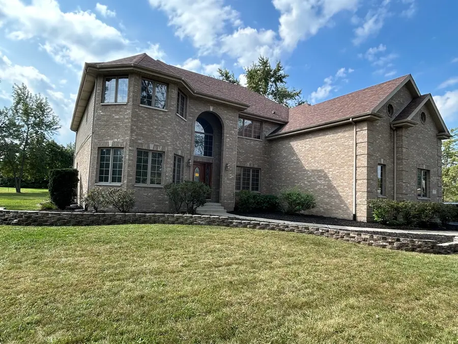 1575 Benton Street, Crete, IL 60417 - #2