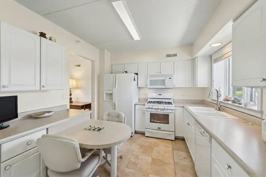 7400 Lincoln Avenue #504, Skokie, IL 60076 - #2