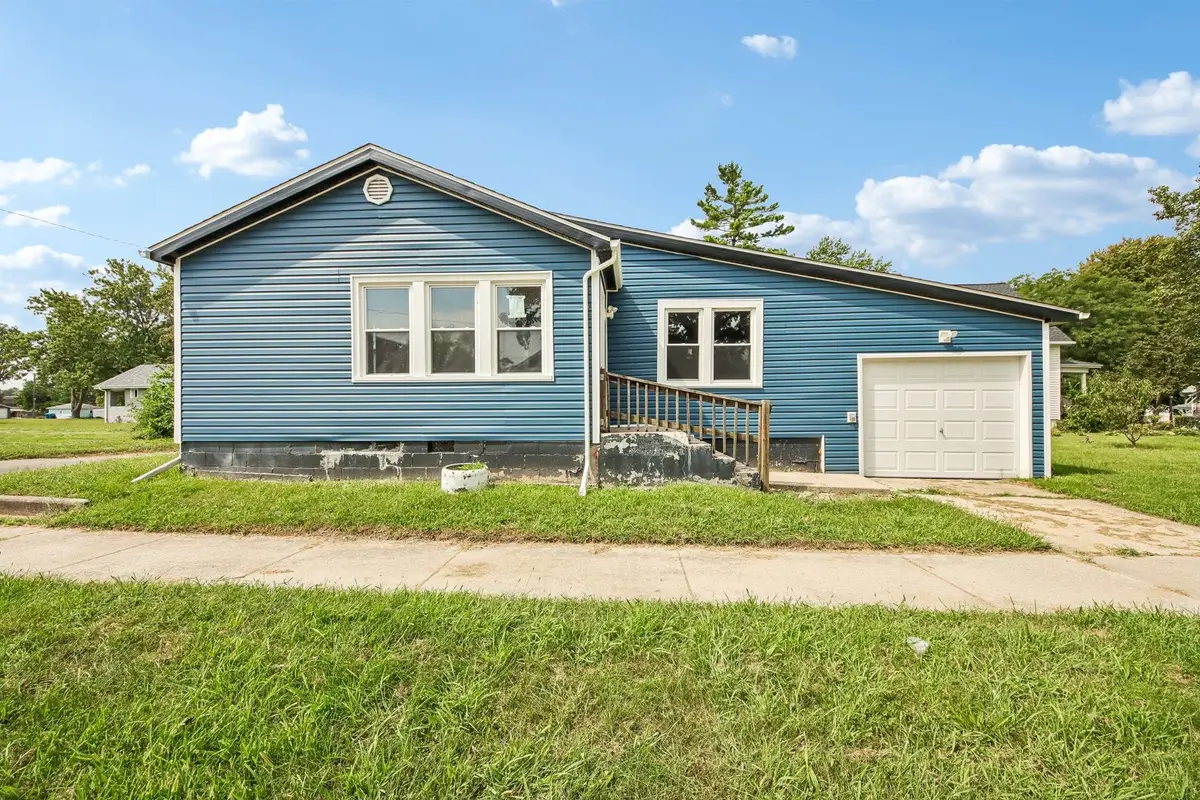 255 N Hunter Avenue, Kankakee, IL 60901 - #1