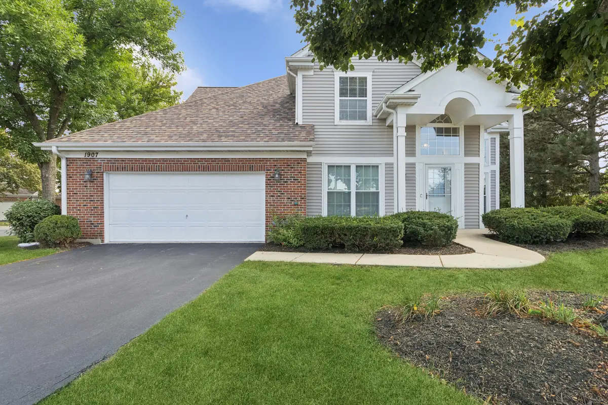 1907 N Silver Lake Road, Arlington Heights, IL 60004 - #1