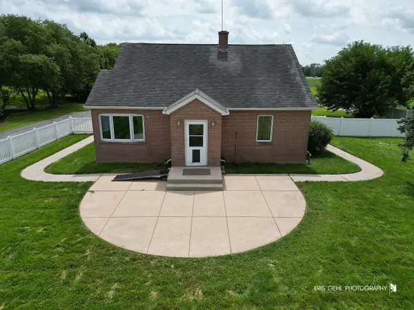 22425 W Il Route 60 Highway, Grayslake, IL 60030