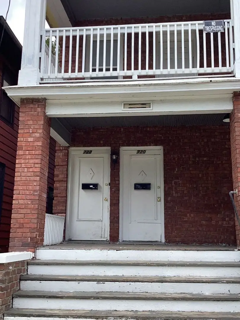 720-722 Locust Street, Rockford, IL 61101 - #2