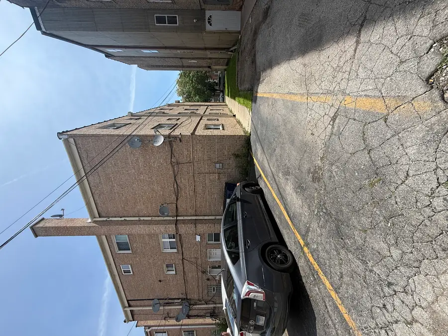 8030 Knox Avenue #2E, Skokie, IL 60076 - #2