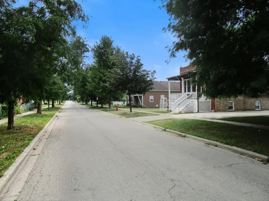 4129 Elm Avenue, Lyons, IL 60534 - #3