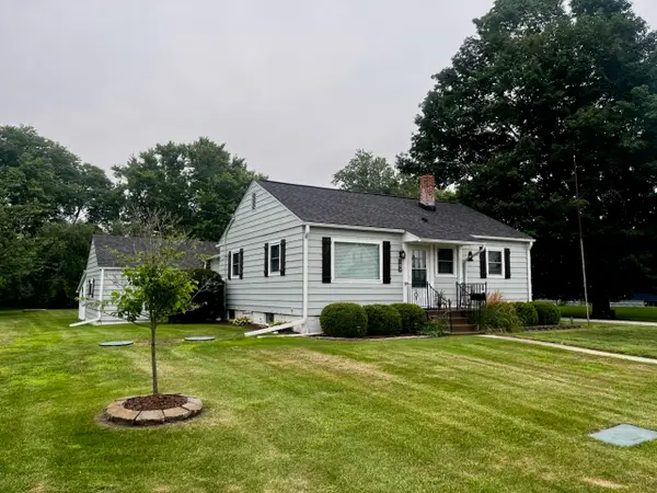 102 E Washington Street, Danforth, IL 60930