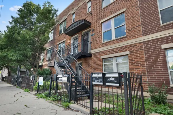 738 S Kedzie Avenue #2, Chicago, IL 60612