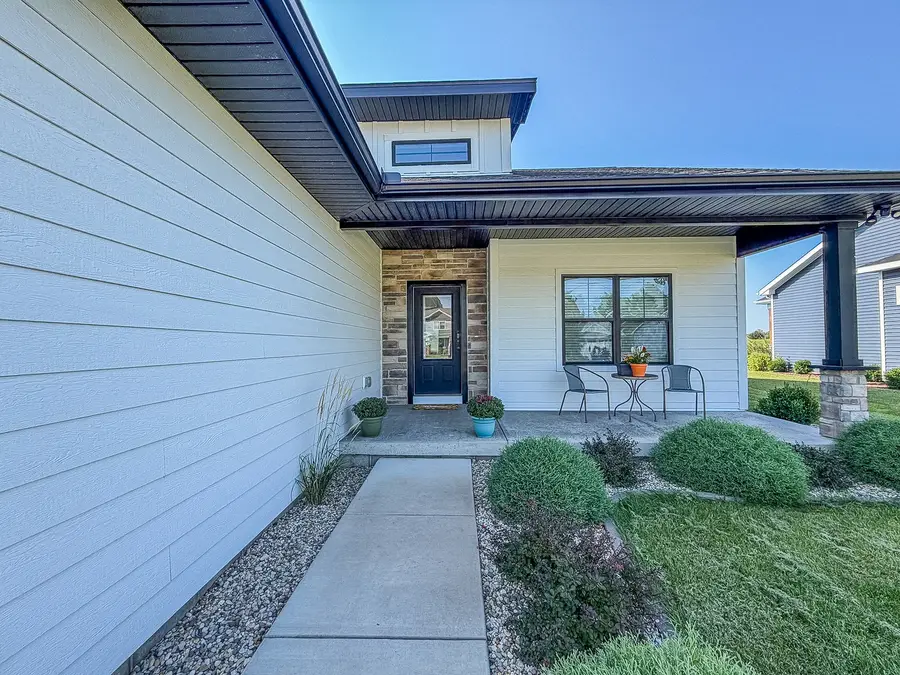 2713 E Stone Creek Boulevard, Urbana, IL 61802 - #3