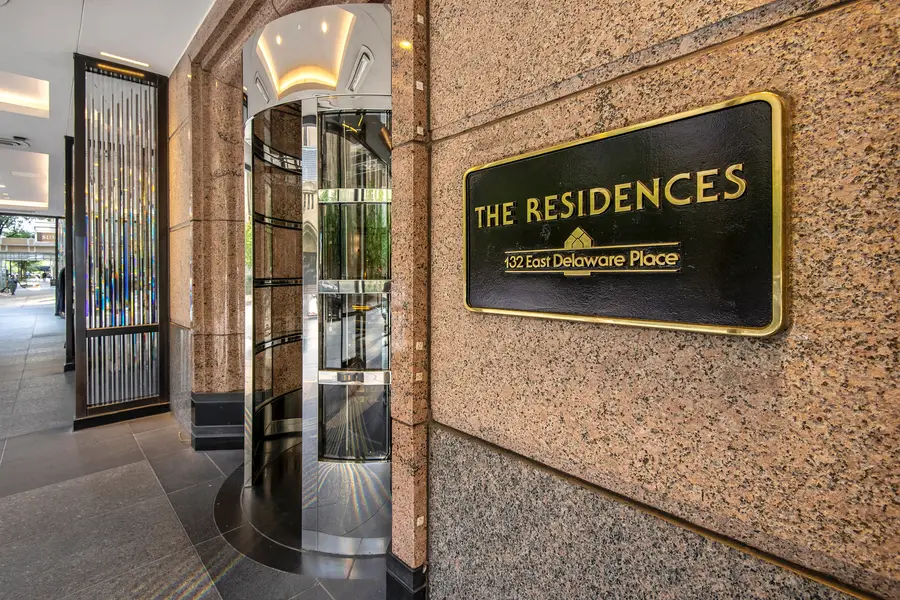 132 E Delaware Place #6206, Chicago, IL 60611 - #2