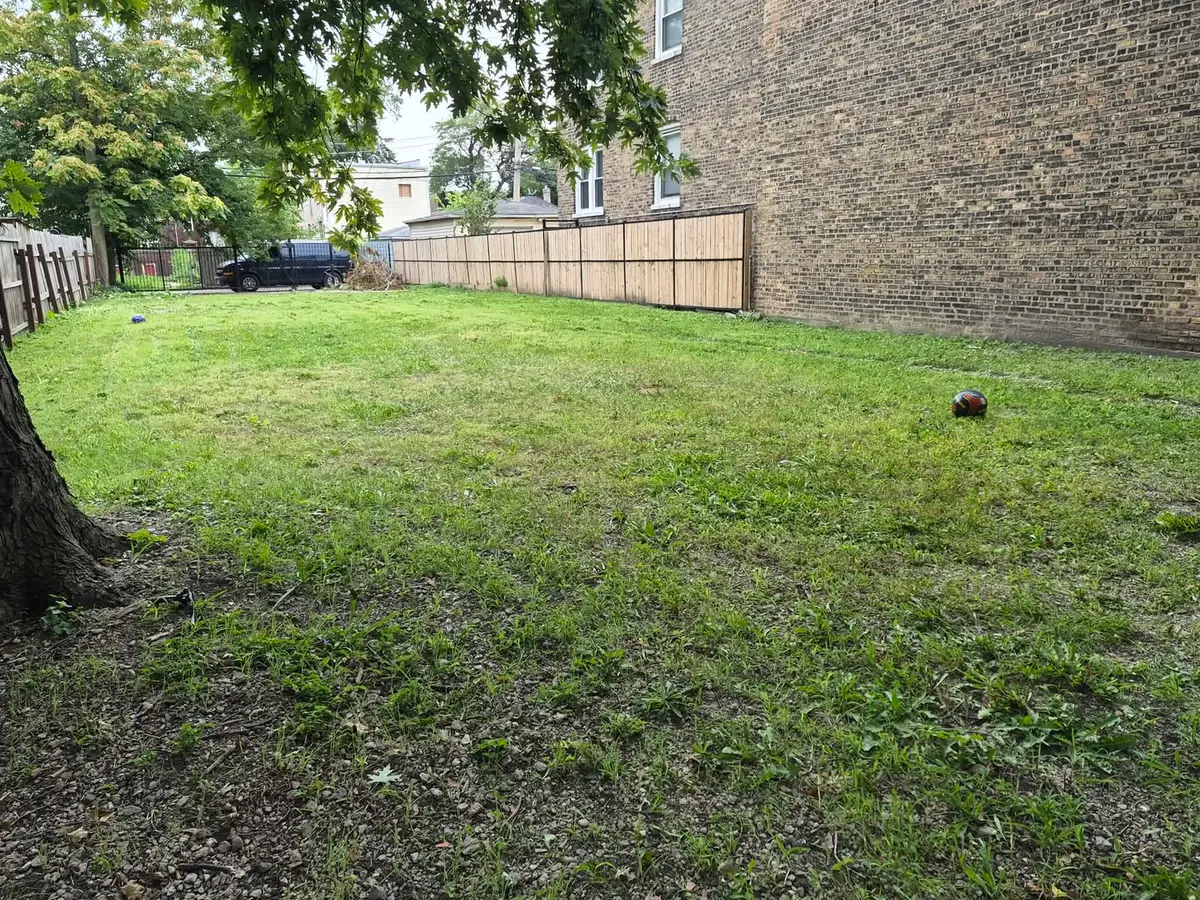 1141 N Harding Avenue, Chicago, IL 60651 - #1