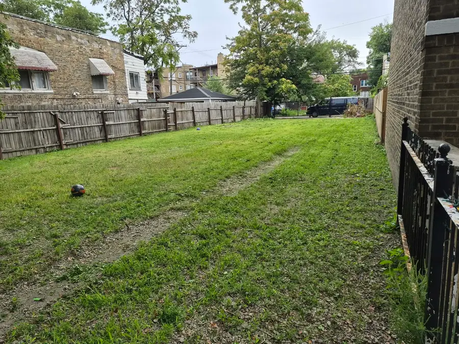 1141 N Harding Avenue, Chicago, IL 60651 - #2