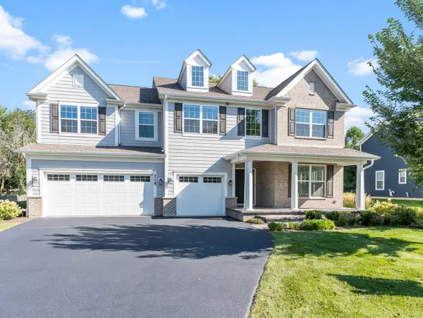 715 Gateshead Drive, Naperville, IL 60565