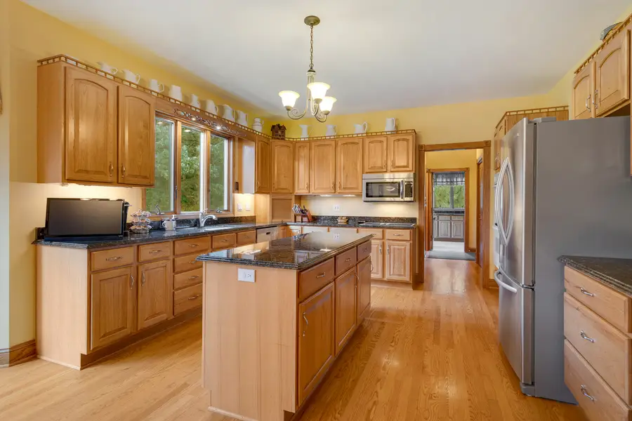 14N829 Sunset Drive, Hampshire, IL 60140 - #3