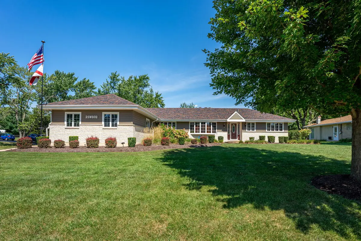 21W302 Woodview Drive, Itasca, IL 60143 - #1