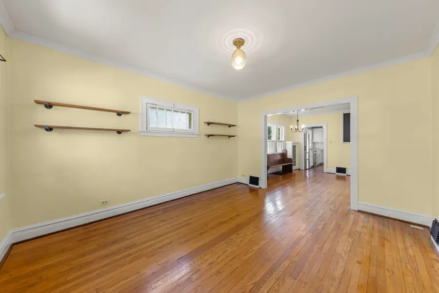 1002 N President Street, Wheaton, IL 60187 - #2