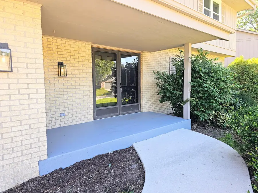 5841 Hoylake Drive, Rockford, IL 61107 - #2